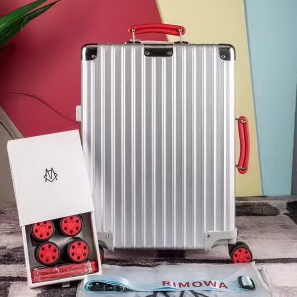 商品Alt模板：日默瓦/Rimowa 旅行箱，全​铝​镁‎合金，经典款​的新版‎本，彩色皮质把手，购买就送透明套，4个轮子，2个手把，绑带，想怎么换就怎么换，永远是街头机场最靓的你 - xtest
